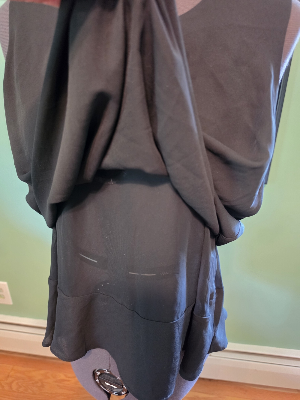Metaphor Black Double-Layer Sleeveless Camisole - Picture 4 of 7